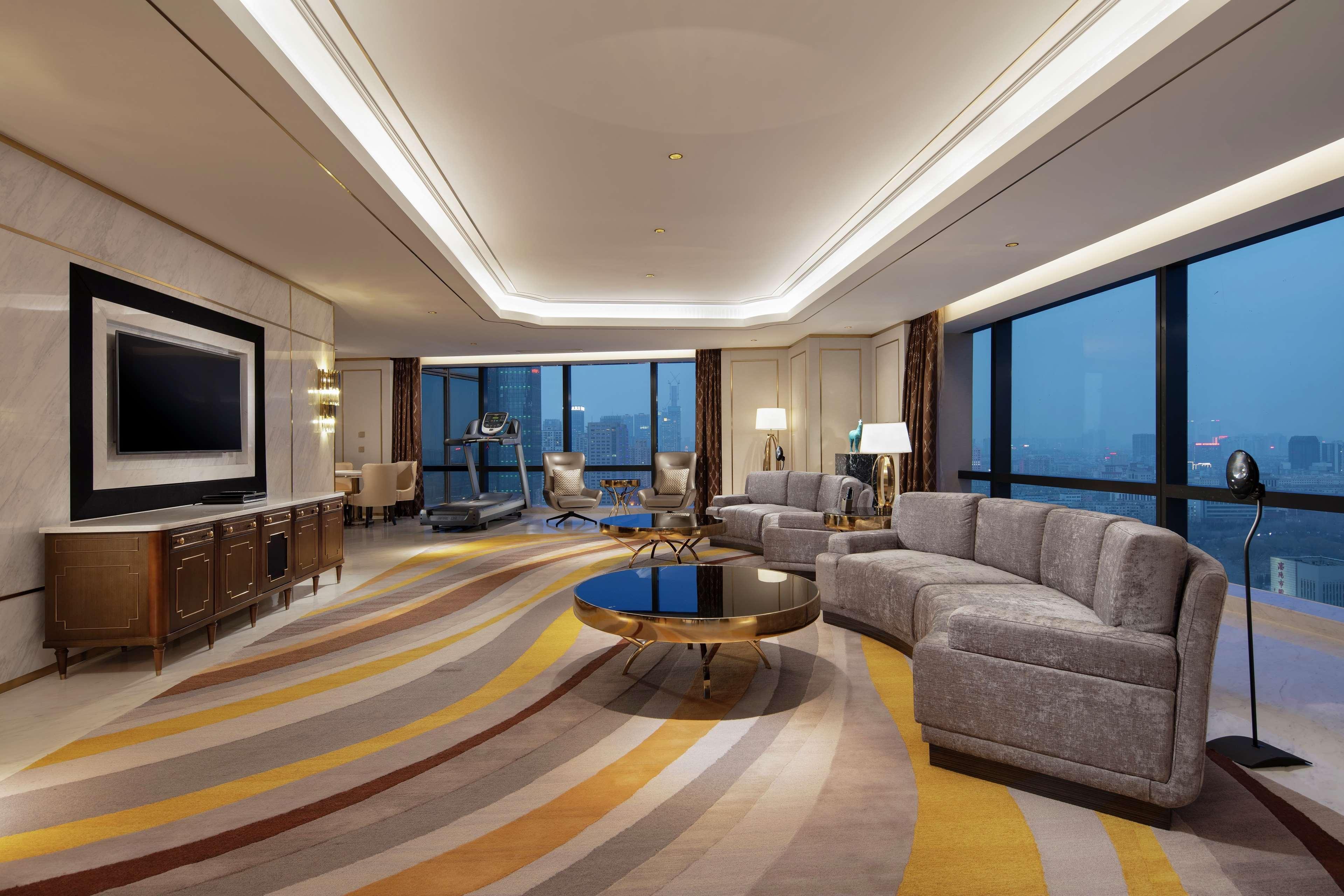 Hilton Shenyang Otel Dış mekan fotoğraf