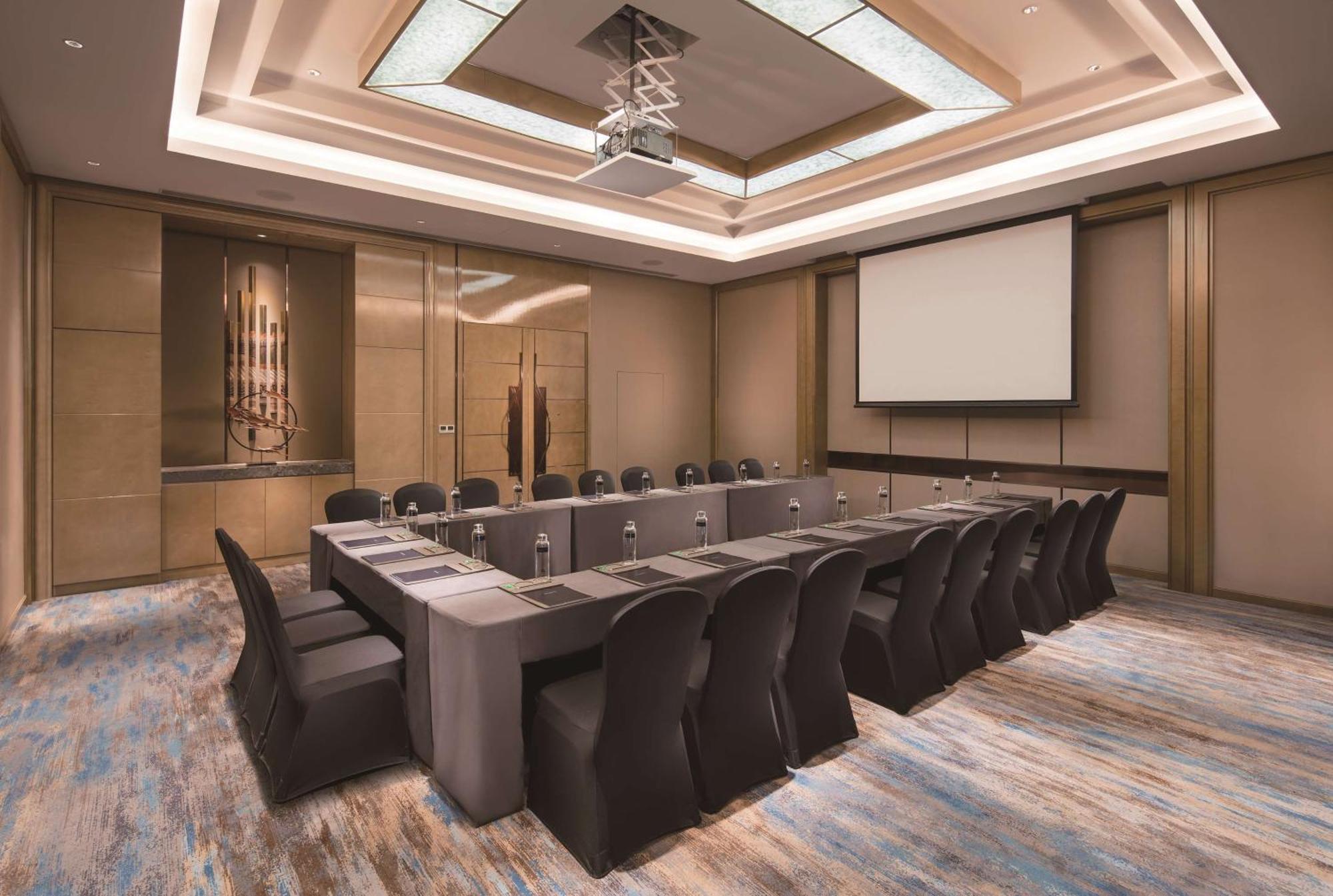 Hilton Shenyang Otel Dış mekan fotoğraf